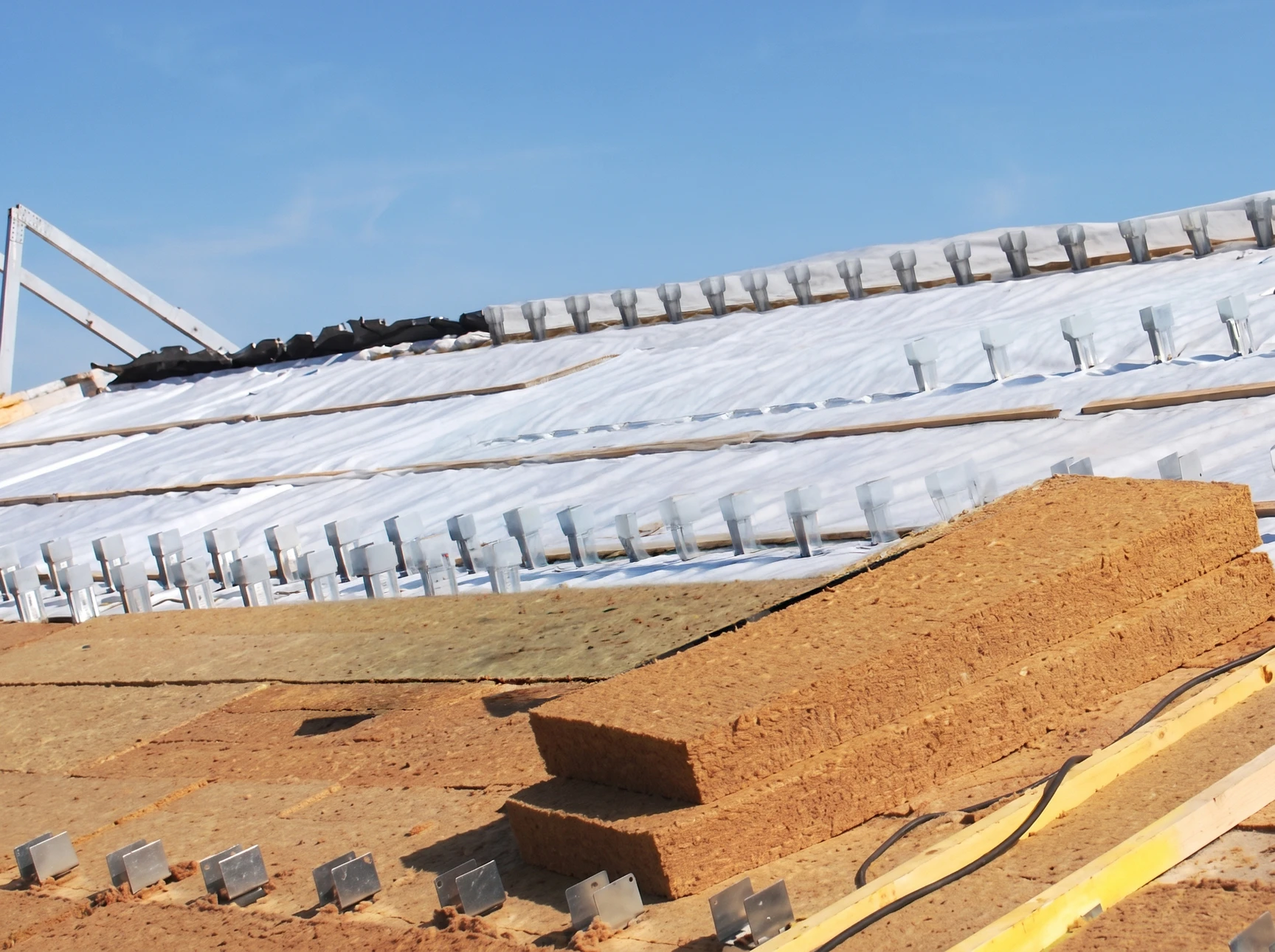 Chantier d'isolation thermique en combles aménageables